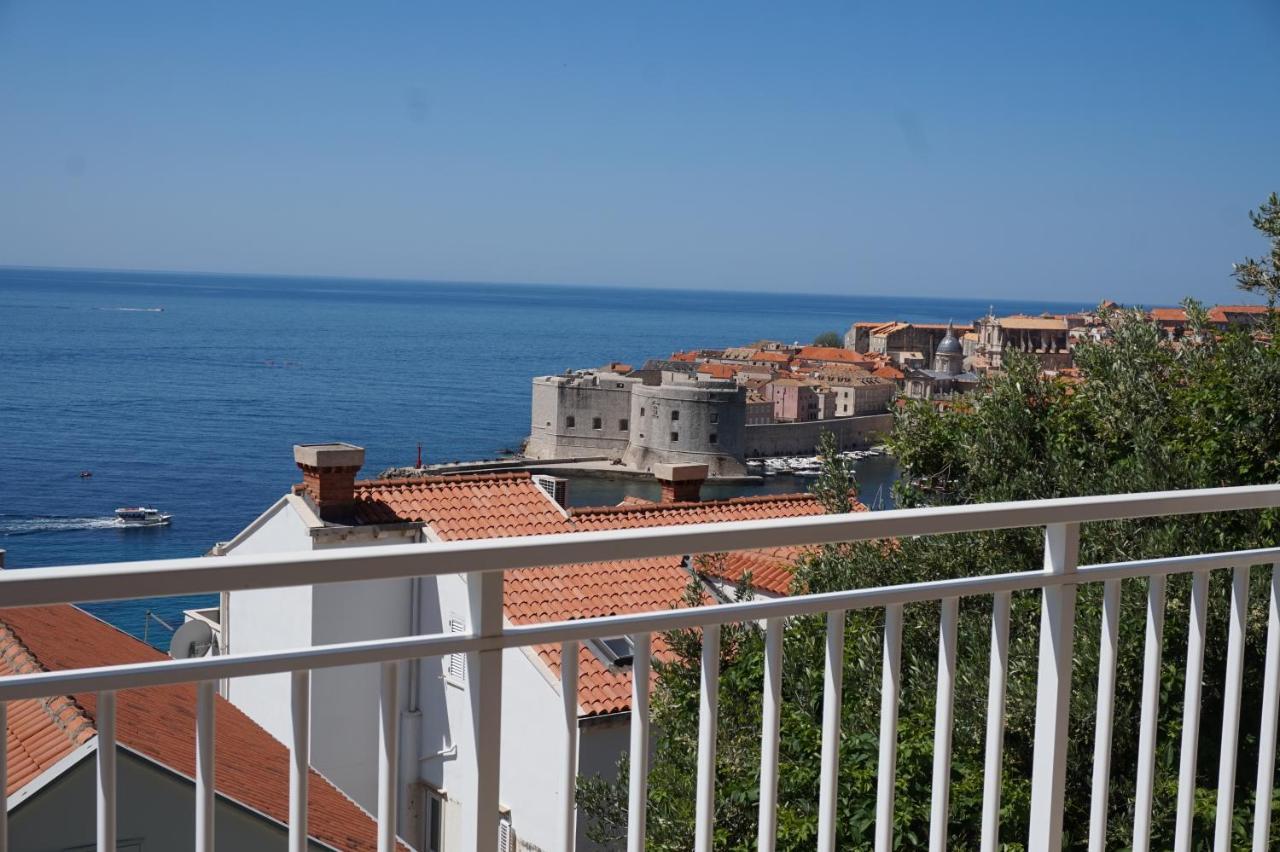 Paola Suite 5 Min From The Beach Dubrovnik Bagian luar foto