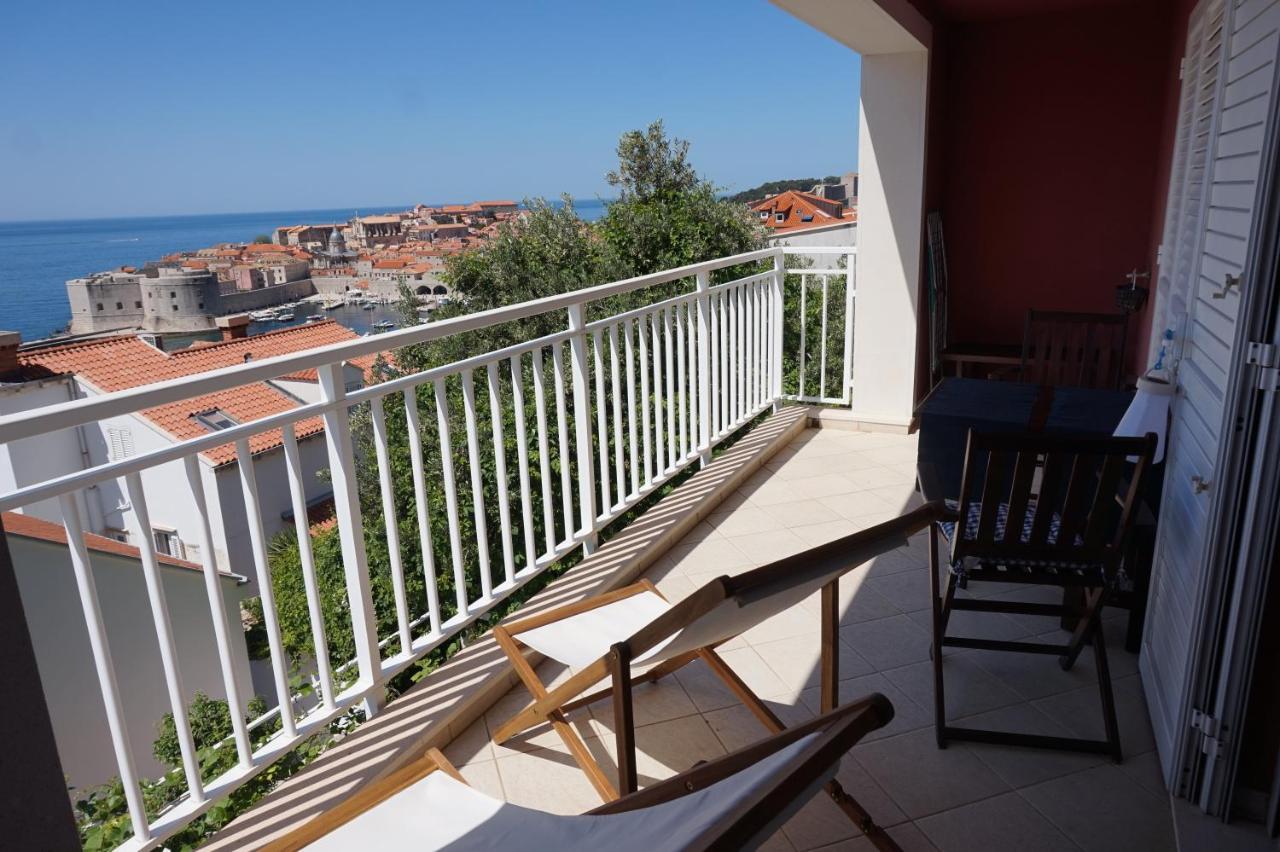 Paola Suite 5 Min From The Beach Dubrovnik Bagian luar foto